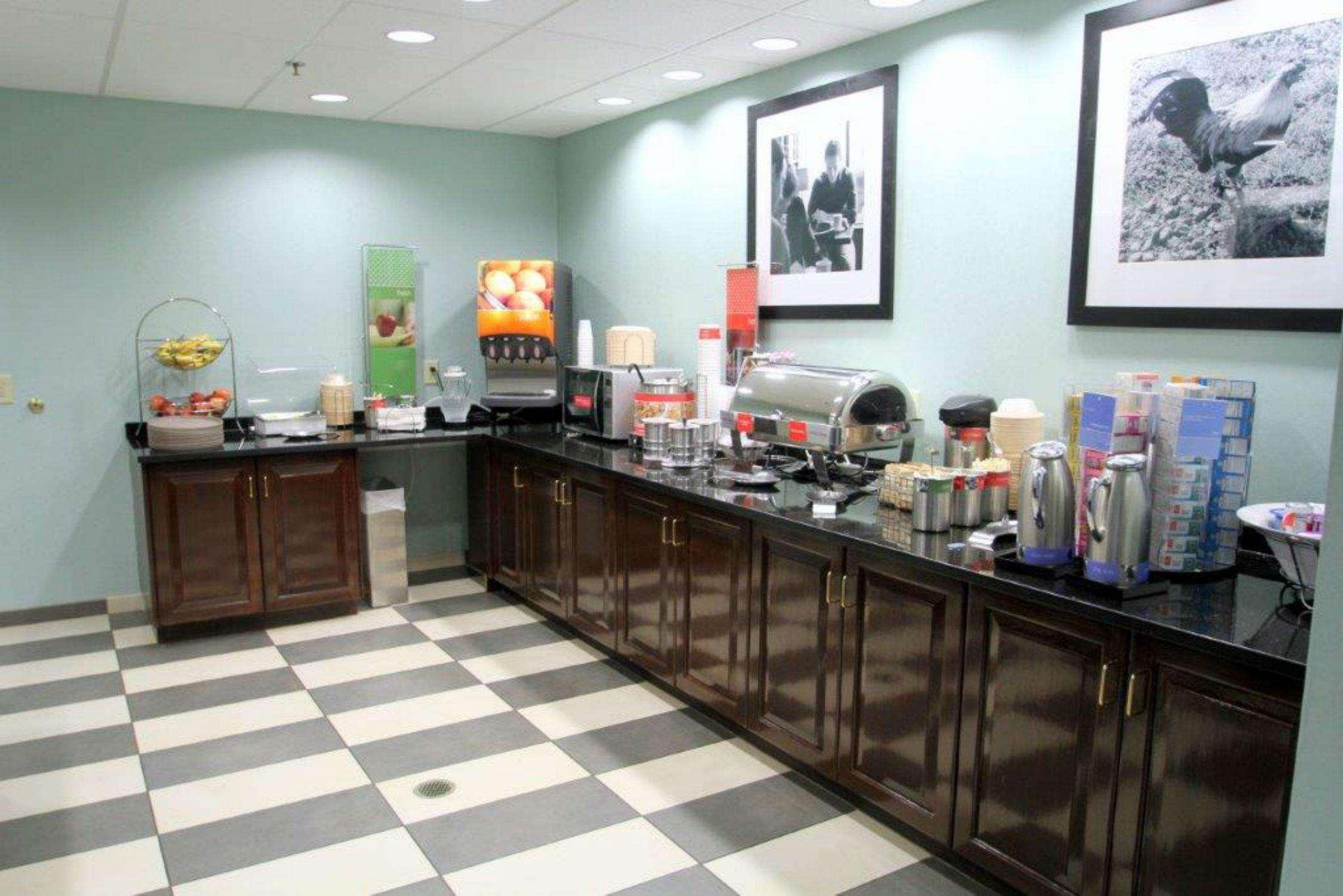 Hampton Inn Williamston Esterno foto