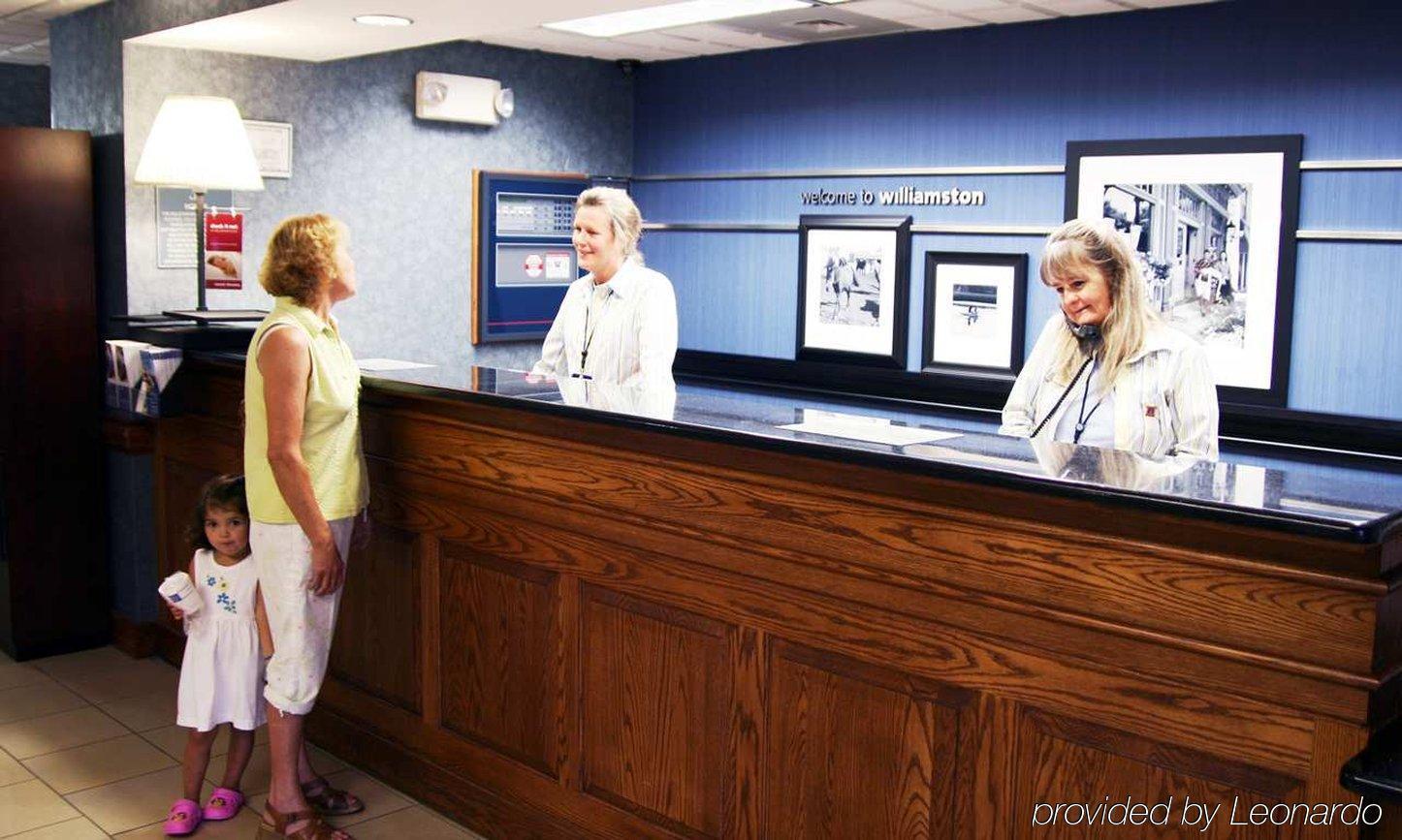 Hampton Inn Williamston Interno foto